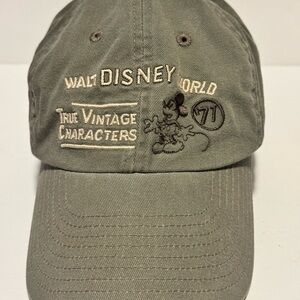 Disney World Hat True Vintage Characters ‘71 Mickey Mouse  Strapback Hat